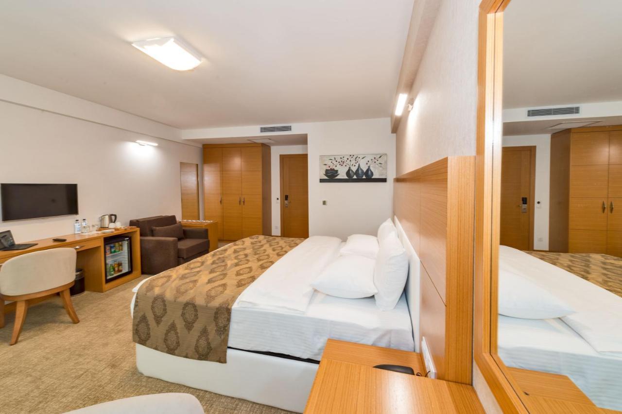 Mien W Suites Истанбул Екстериор снимка