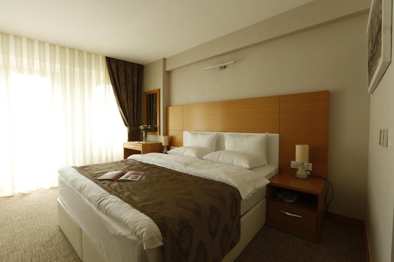 Mien W Suites Истанбул Екстериор снимка